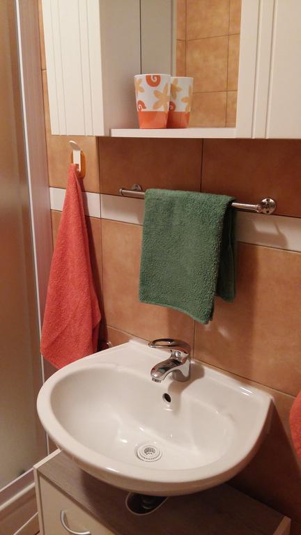Apartment Sandra Rabac Esterno foto